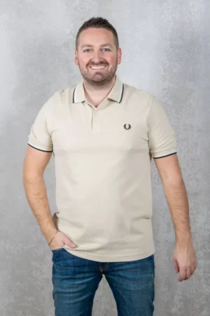 Fred Perry m3600 u87 oatmeal/ecru/blk