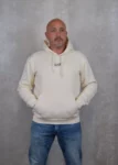 625402