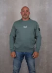 622817