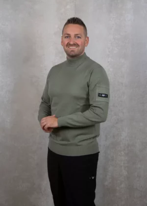 Quotrell cannes knitted sweater olive
