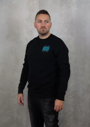 Wrong Friends varna sweater black