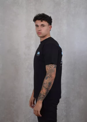 XPLCT bold tee black
