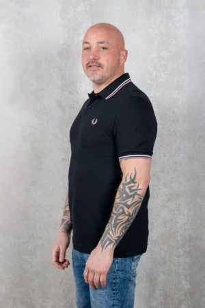 Fred Perry m3600 v04 blk/ecru/dustros