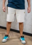 607847