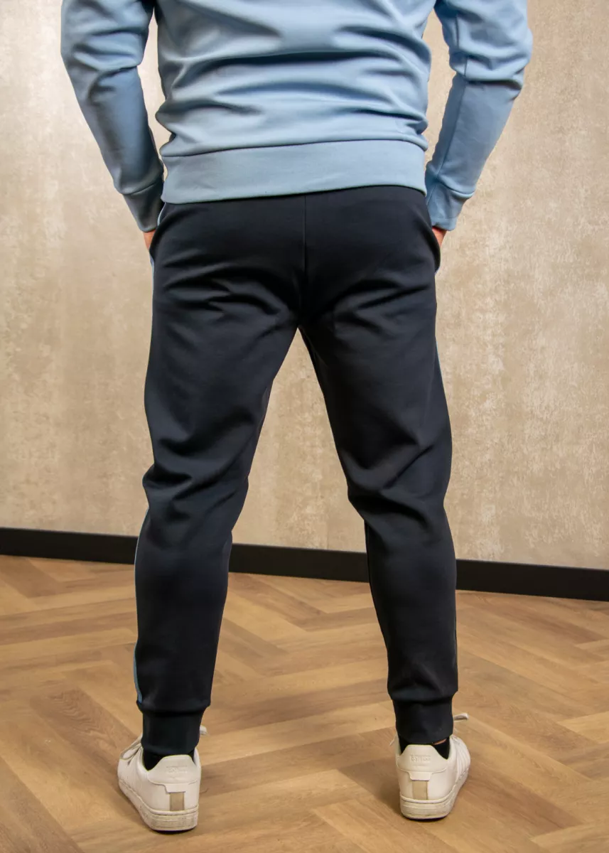 BOSS 50530030 402 dark blue