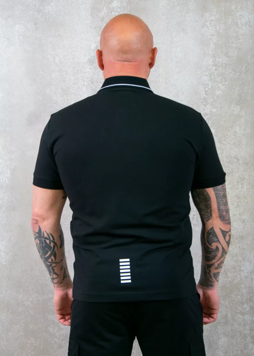 EA7 8npf16 pjvuz 1200