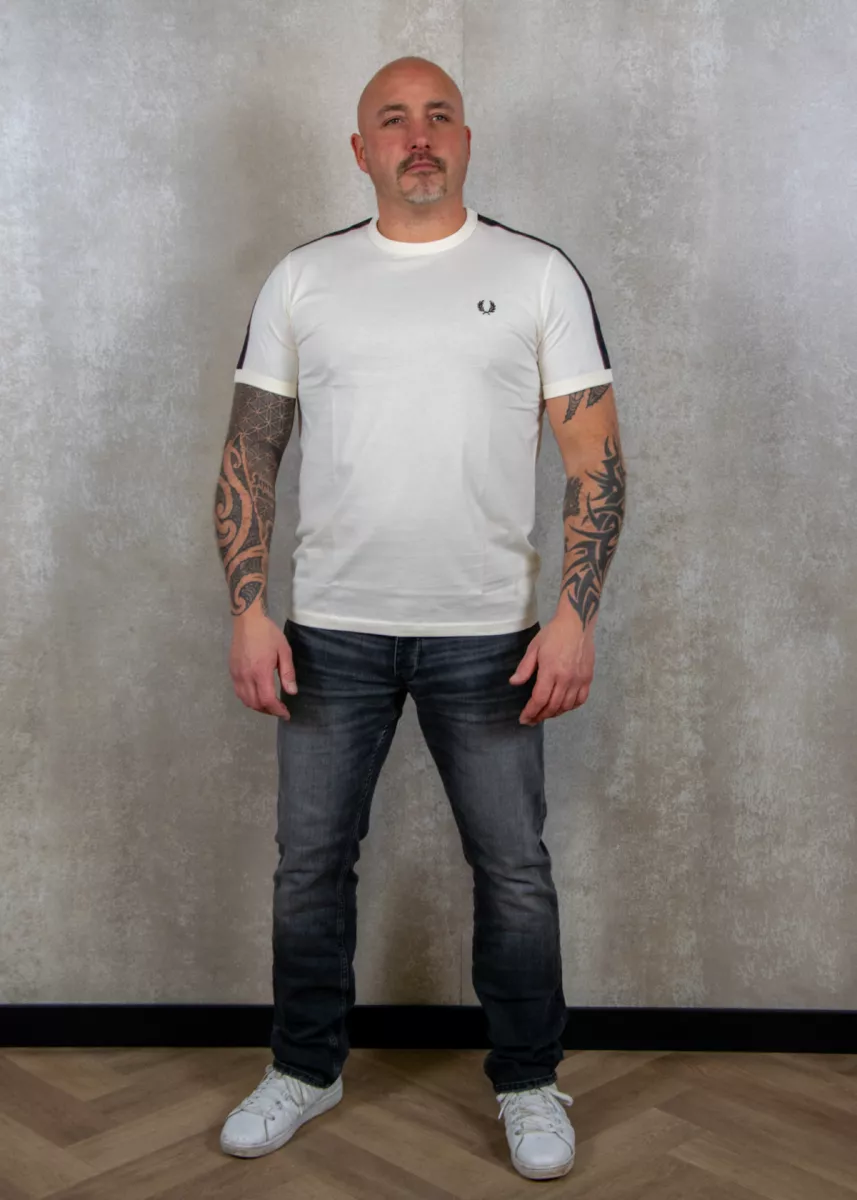 Fred Perry m4613 x81 ecru/crntnrdbrck