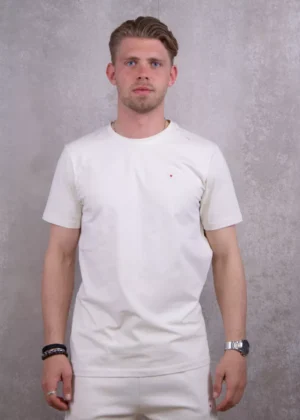 AB Lifestyle basic tee white swan