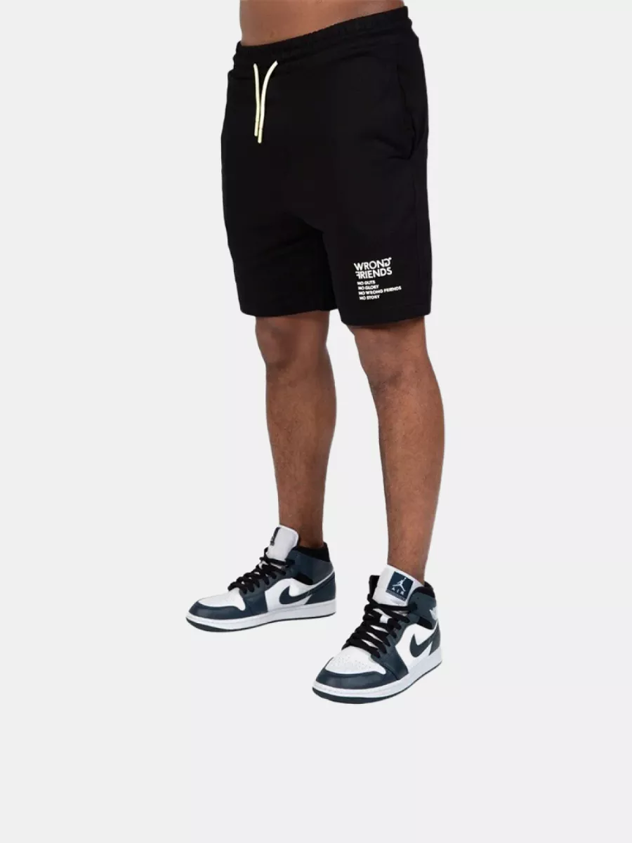 Wrong Friends no guts no glory shorts black