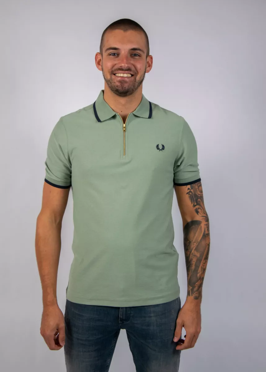 Fred Perry m1672 z16 bayleaf