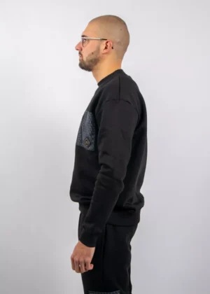 XPLCT shade crewneck black