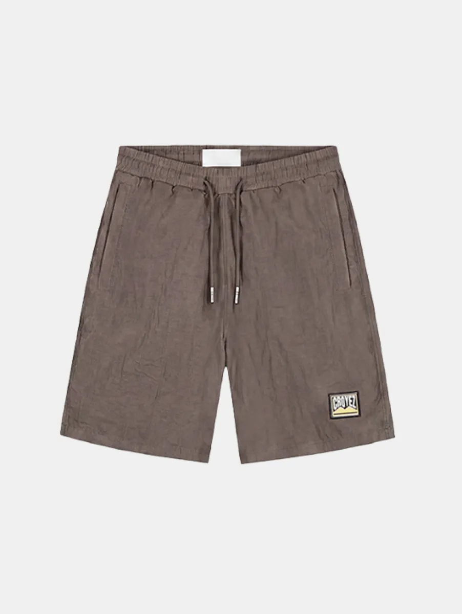 Croyez crinkle patch shorts washed brown