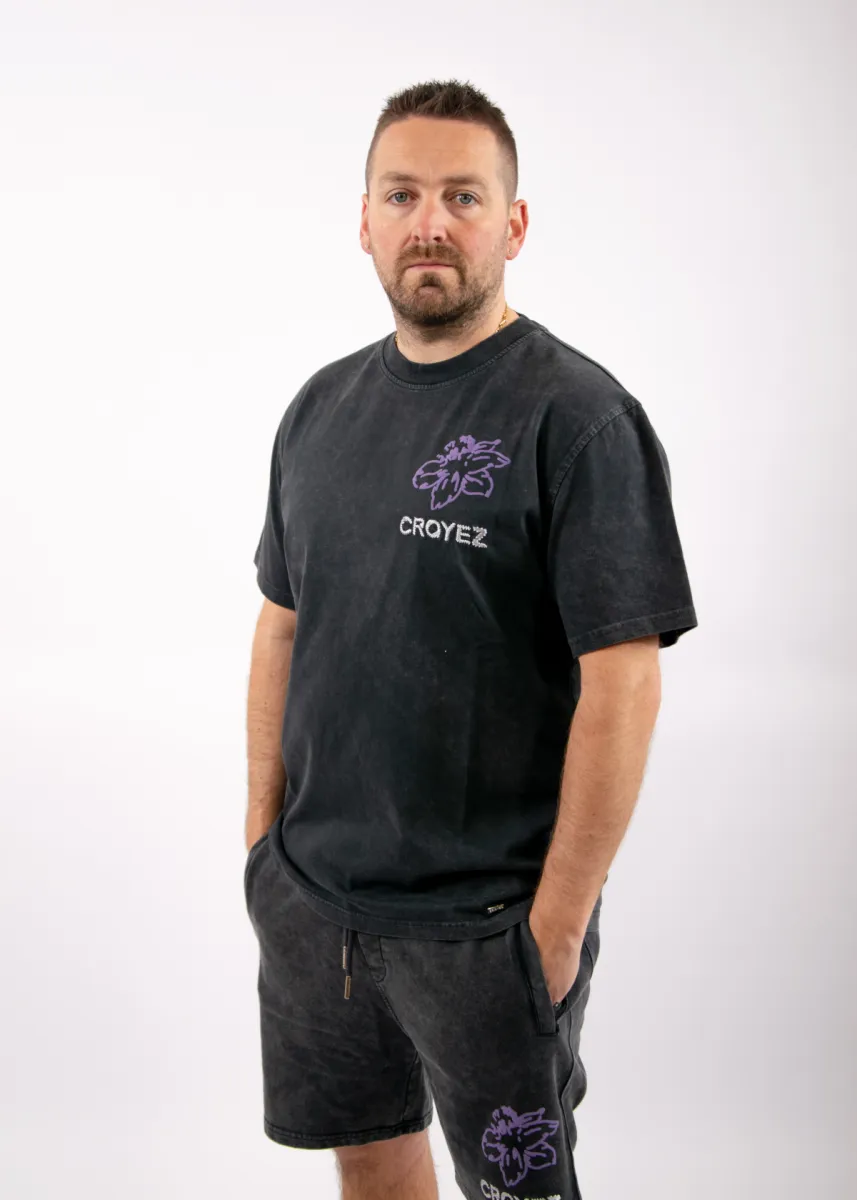 Croyez gardener t-shirt acid wash