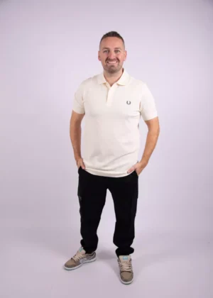 Fred Perry m6000 66a ecru/anchor grey