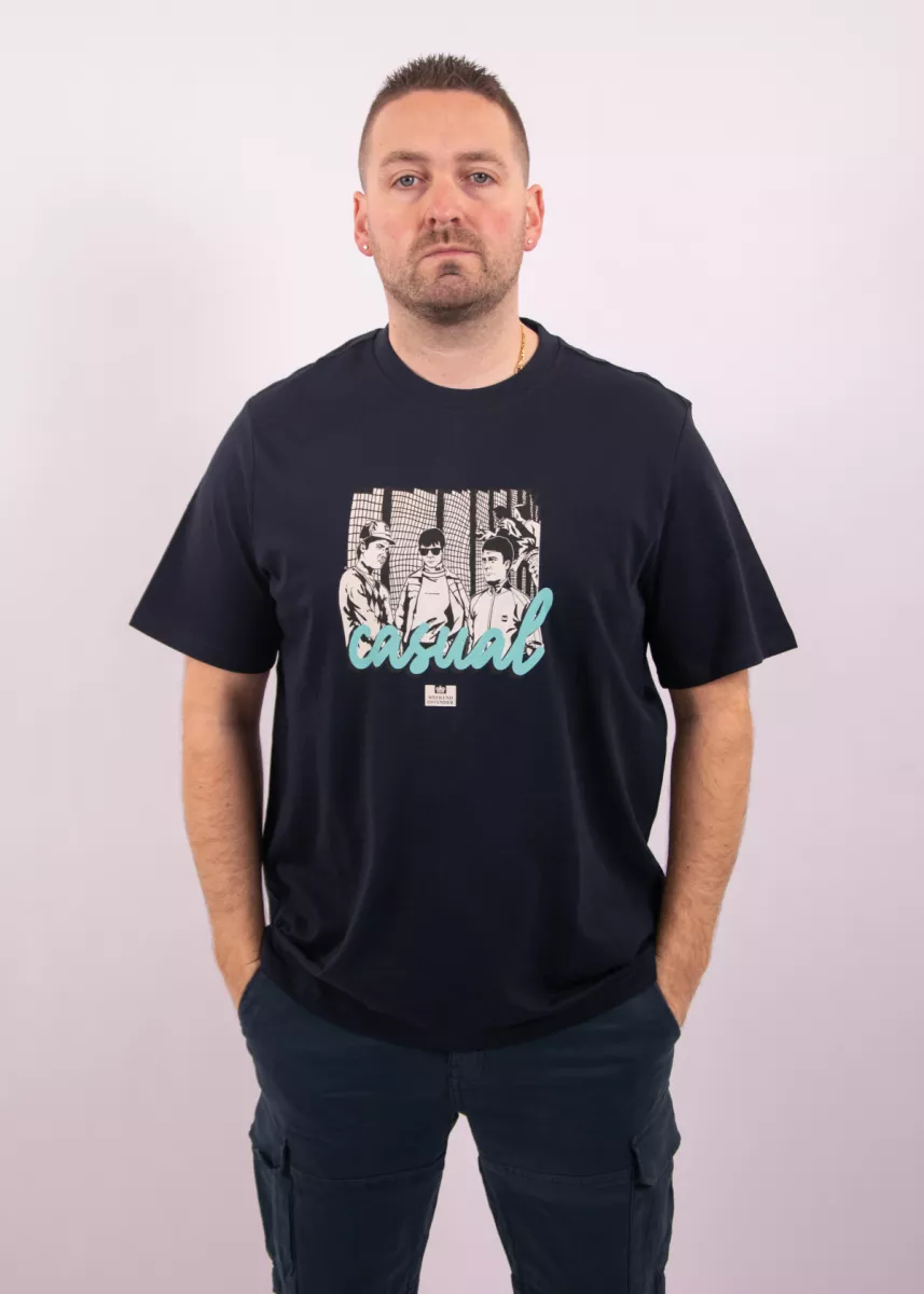 Weekend Offender pt1b05 navy